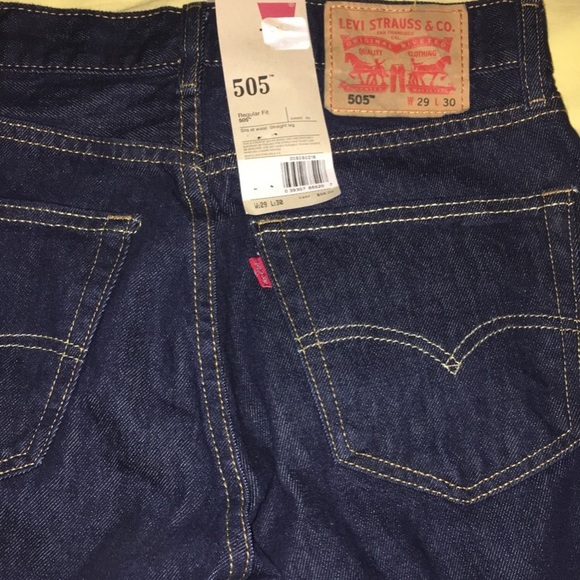 Brand new 505 Levi jeans!! - Picture 1 of 3